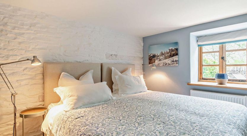 Photo of 2 Bed in Craswall