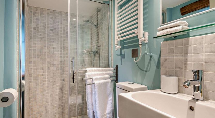 Photo of 2 Bed in Craswall