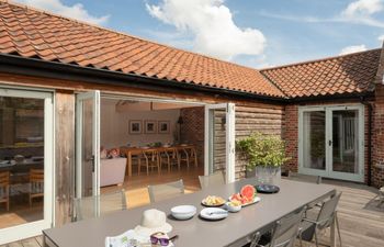 Barn in Norfolk Holiday Home