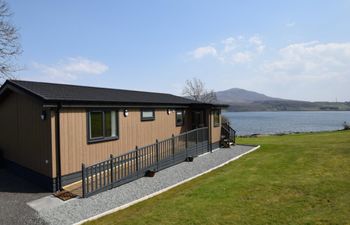 Log Cabin in Isle of Skye Holiday Home