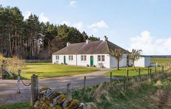 Cottage in The Highlands Holiday Home