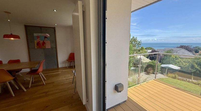 Photo of 5 Bed in Saundersfoot