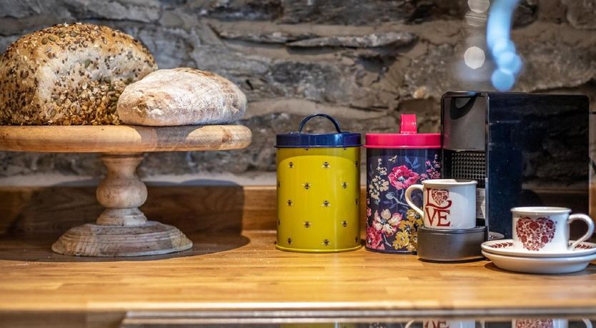 Photo of 1 Bed in Bouth