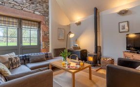 Photo of in Balfron Station (CA374)