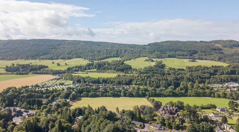 Photo of 5 Bed in Pitlochry
