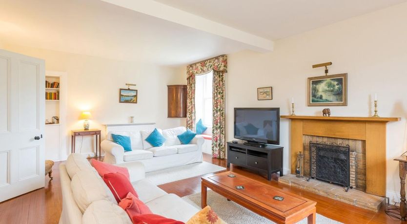 Photo of 5 Bed in Pitlochry