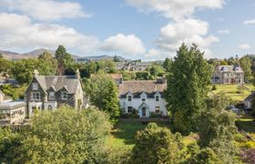 Photo of cottage-in-perth-and-kinross