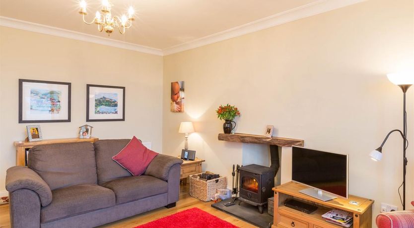 Photo of 4 Bed in Brodick