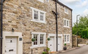 Photo of Cottage in Derbyshire