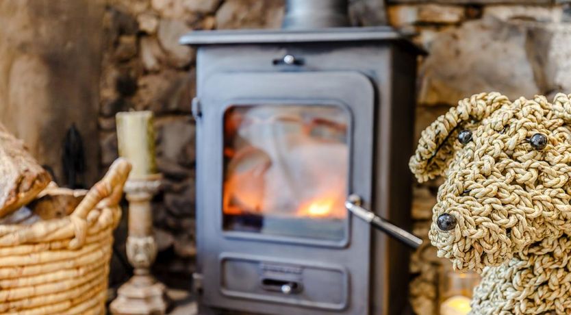 Photo of 2 Bed in Ashford-in-the-Water