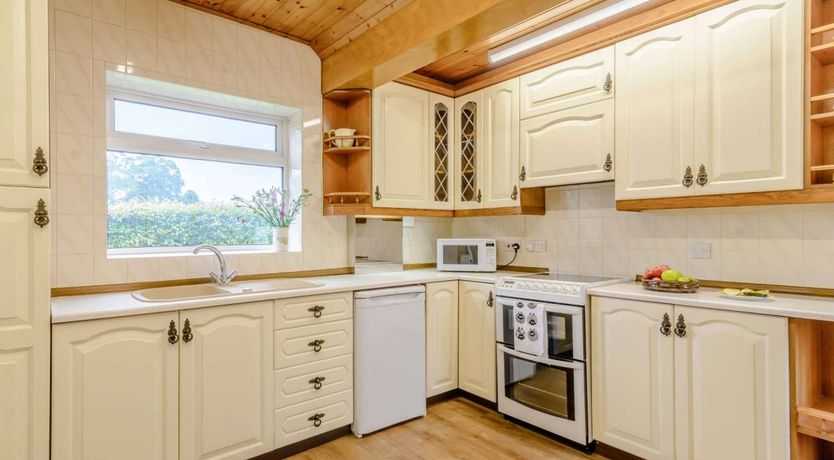 Photo of 3 Bed in Sedgefield