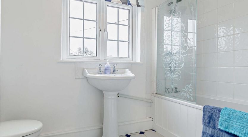 Photo of 3 Bed in Earlswood