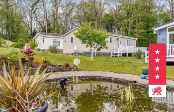 Log Cabin in West Wales Holiday Home