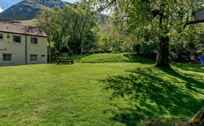 Photo of in Newlands Valley (SZ508)