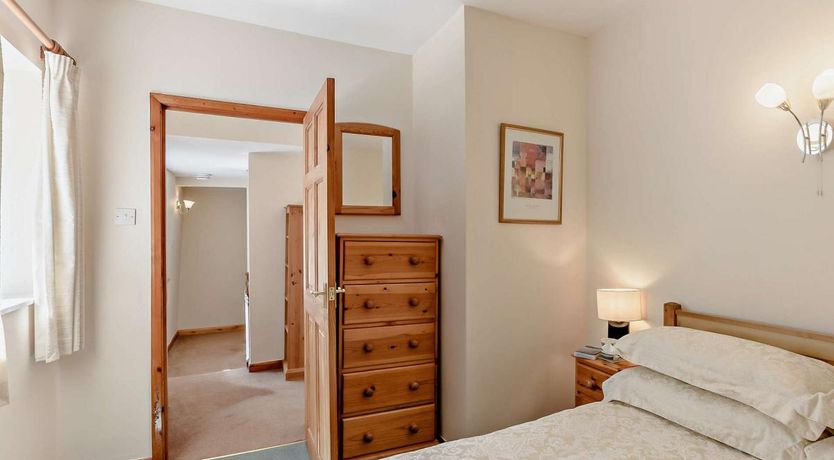 Photo of 3 Bed in Stair