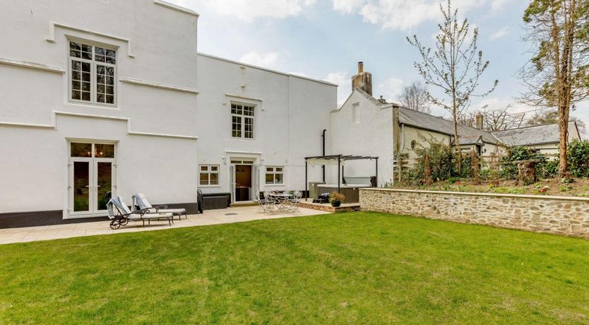 Photo of 4 Bed in Chulmleigh