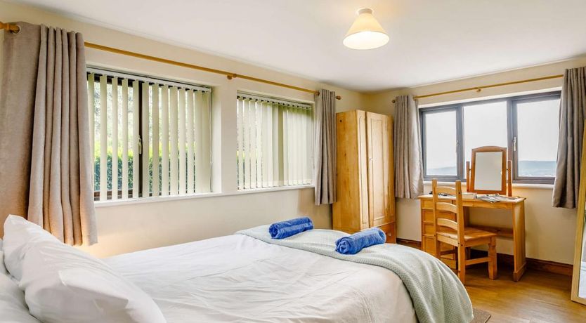 Photo of 3 Bed in Todmorden