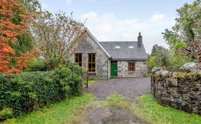 Photo of 4 Bed in Taynuilt