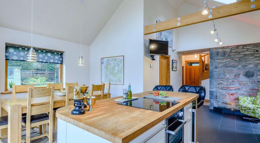 Photo of 4 Bed in Taynuilt