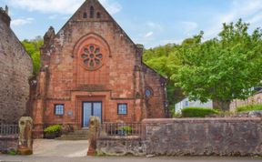 Photo of 4 Bed in Isle Of Bute