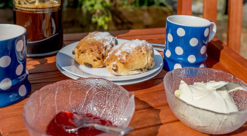 Photo of 1 Bed in Buckland Brewer