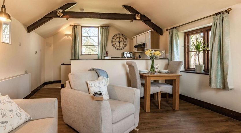 Photo of 1 Bed in Buckland Brewer