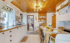Photo of 3 Bed in Bideford