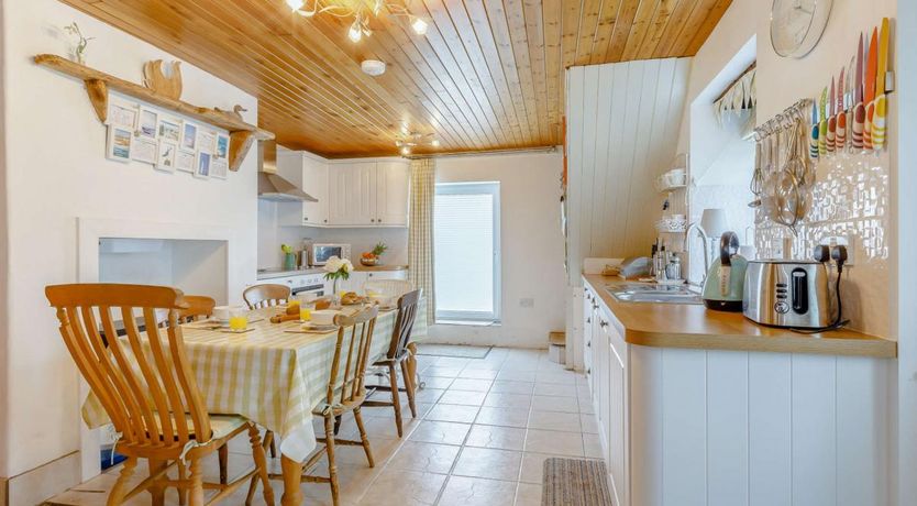 Photo of 3 Bed in Hartland