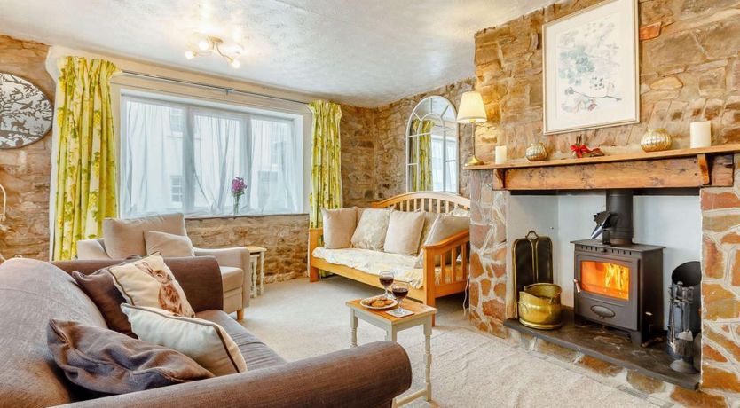 Photo of 3 Bed in Hartland