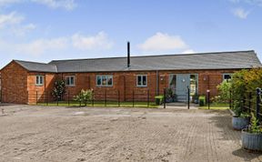 Photo of 3 Bed in Shaftesbury