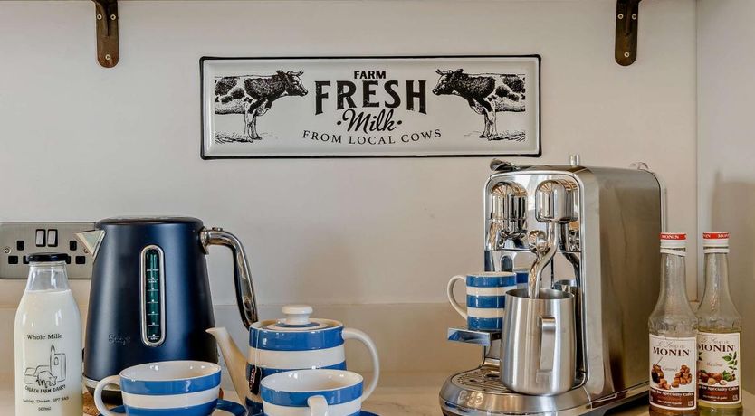 Photo of 3 Bed in Sedgehill