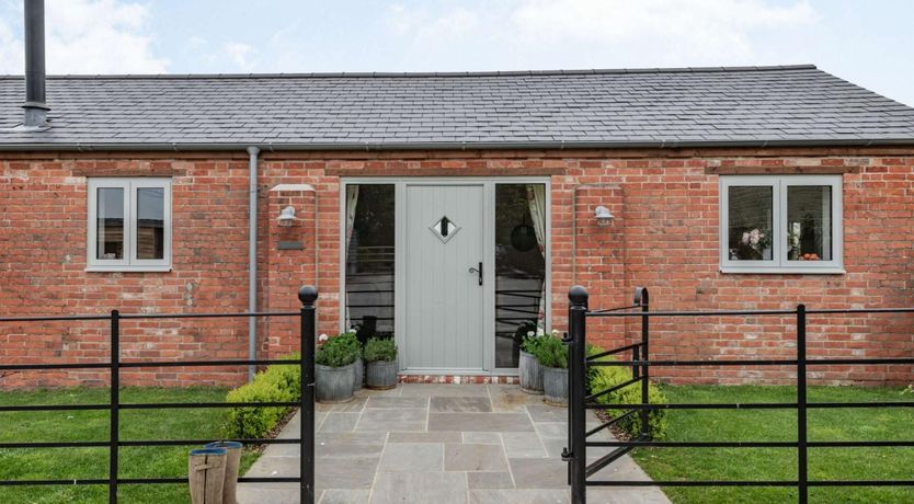 Photo of 3 Bed in Shaftesbury