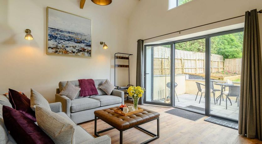 Photo of 2 Bed in Glastonbury