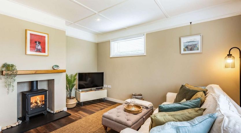 Photo of 2 Bed in Peasmarsh