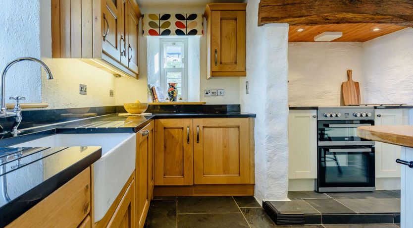 Photo of 4 Bed in Llandysul