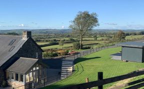 Photo of 4 Bed in Llandysul