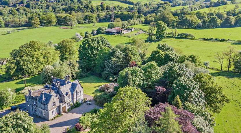 Photo of 7 Bed in Powmill