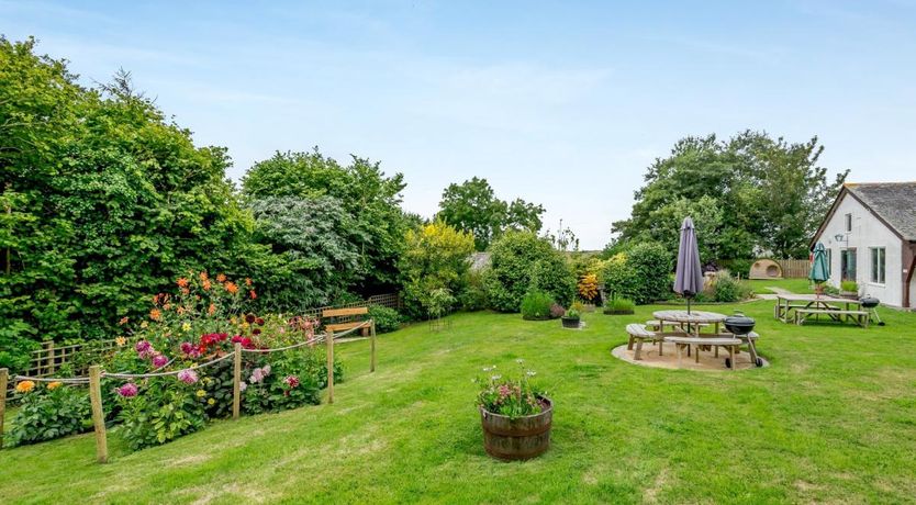 Photo of 1 Bed in Trenewan