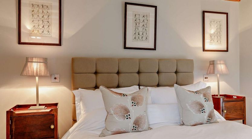 Photo of 1 Bed in Riber