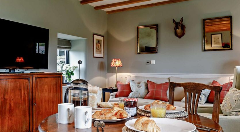 Photo of 1 Bed in Riber