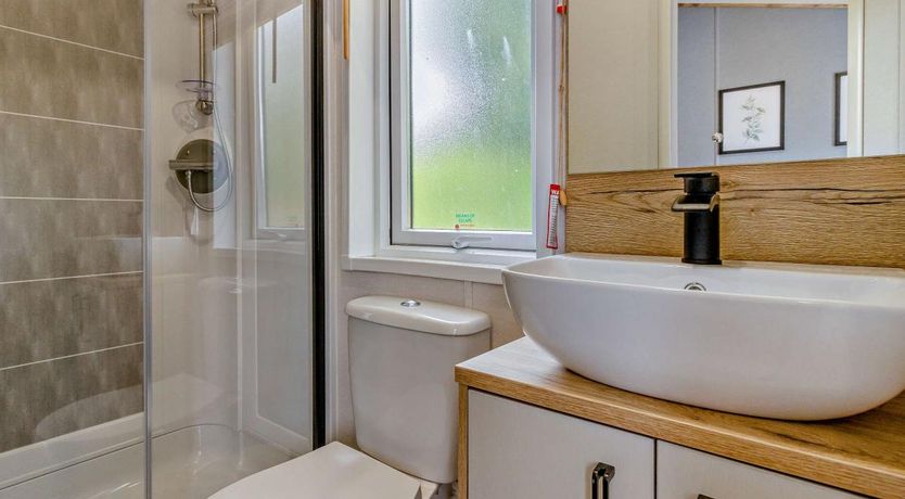 Photo of 3 Bed in Hope