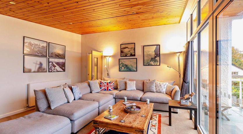 Photo of 4 Bed in Windermere