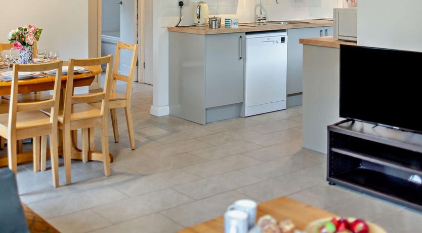 Photo of 2 Bed in Saltash