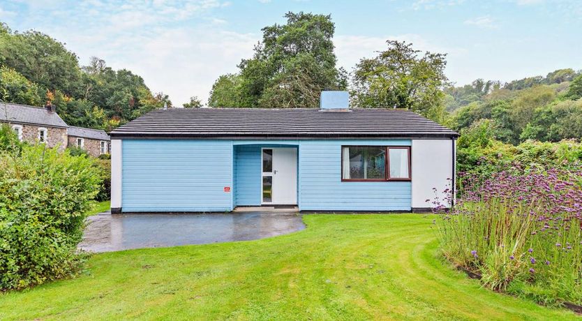 Photo of Log Cabin in South Cornwall