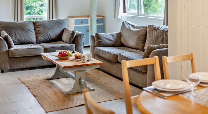 Photo of 2 Bed in Notter