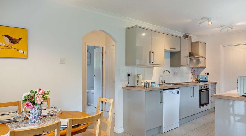 Photo of 2 Bed in Notter