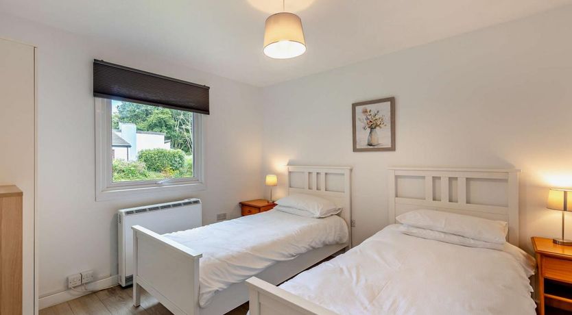 Photo of 2 Bed in Notter