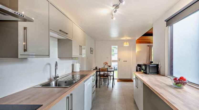 Photo of 2 Bed in Notter