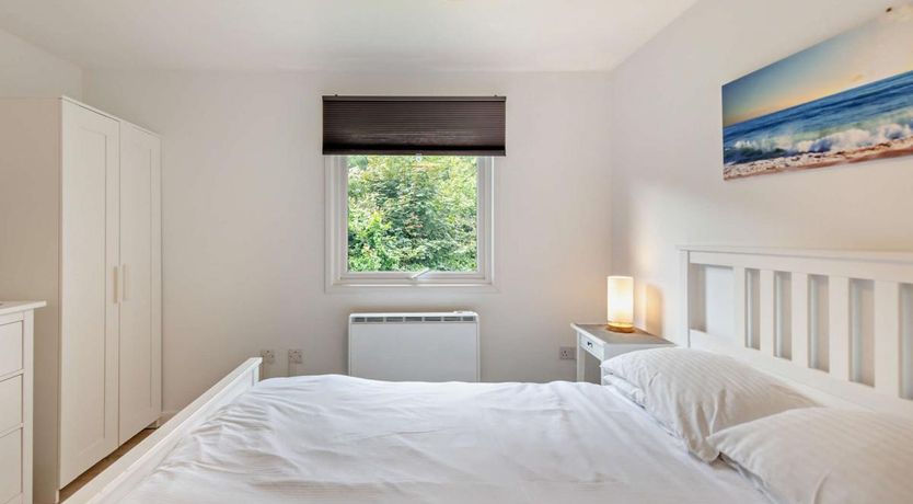 Photo of 2 Bed in Notter