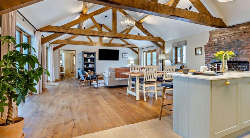 Photo of 1 Bed in Pencombe